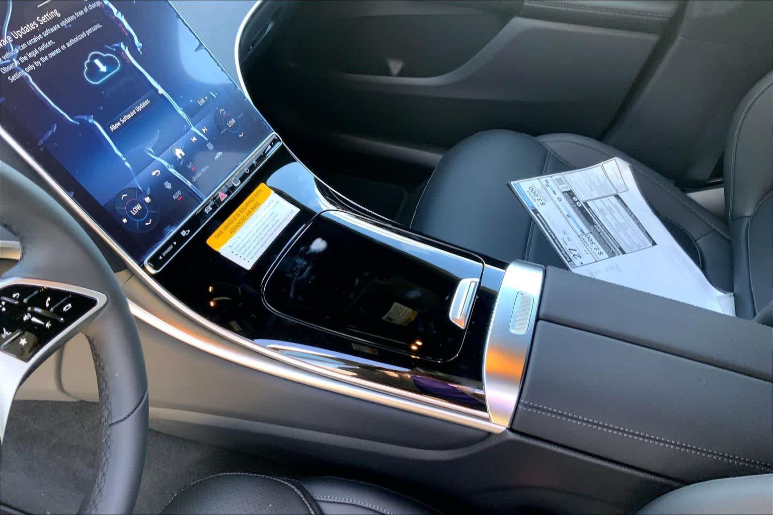 New 2026 Cirrus Silver Metallic Mercedes-Benz GLC 300 image 7