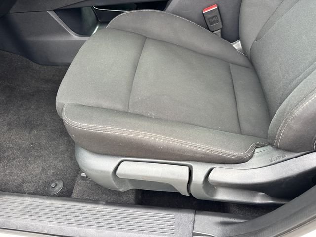Used 2024 White Nissan S image 7