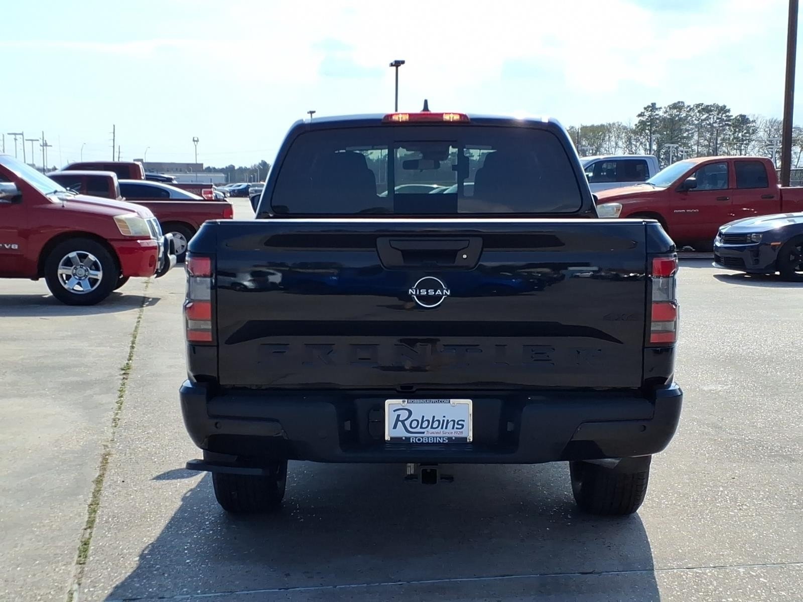 2026 Nissan Frontier Crew Cab SV Black at Robbins Nissan