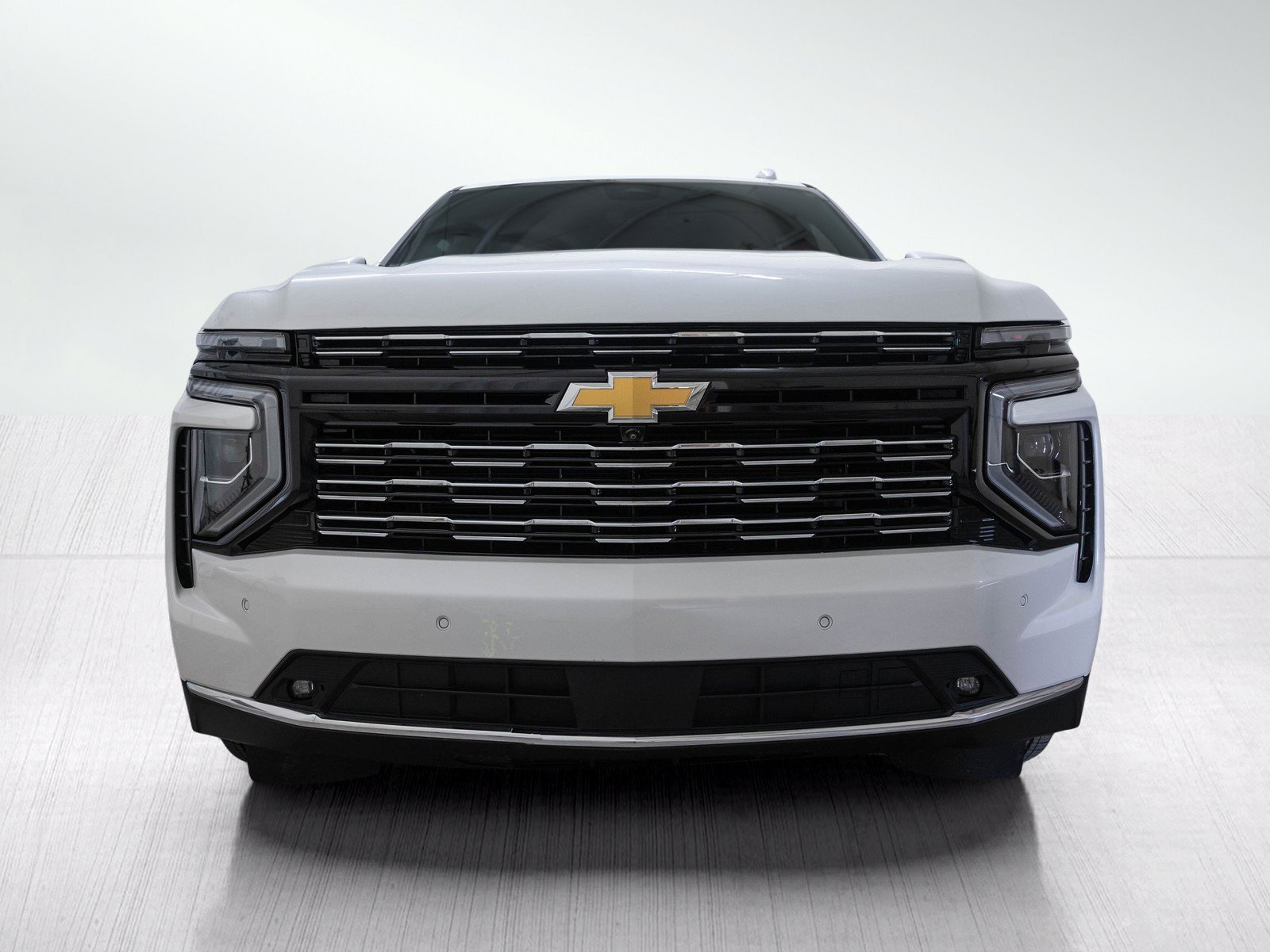 Used 2025 Chevrolet Tahoe High Country with VIN 1GNS6TRL5SR261720 for sale in Kansas City
