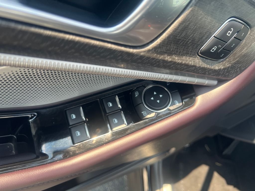 Used 2025 Black Ford Platinum image 14