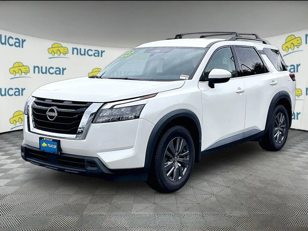 Used 2023 Pearl White Tricoat Nissan SV image 3