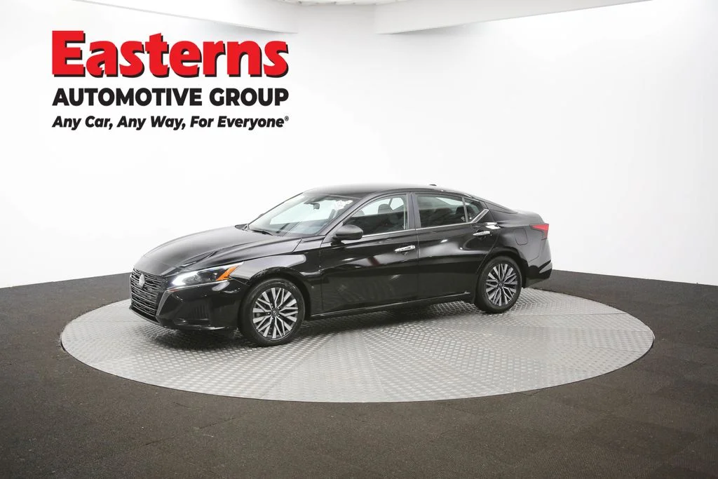 Used 2024 Black Nissan 2.5 SV image 54