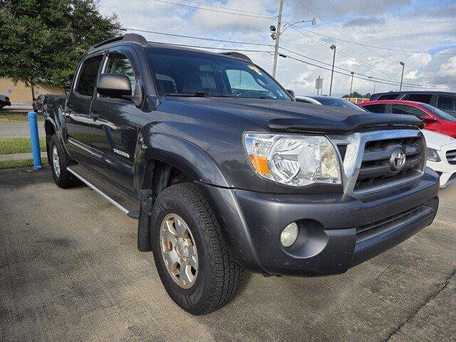 Used 2010 Magnetic Gray Metallic Toyota PreRunner V6 image 4