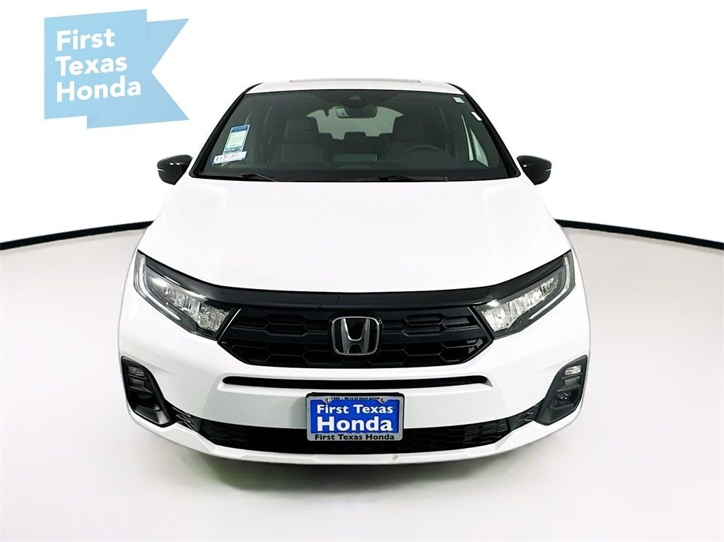 New 2026 Platinum White Pearl Honda Sport-L image 2