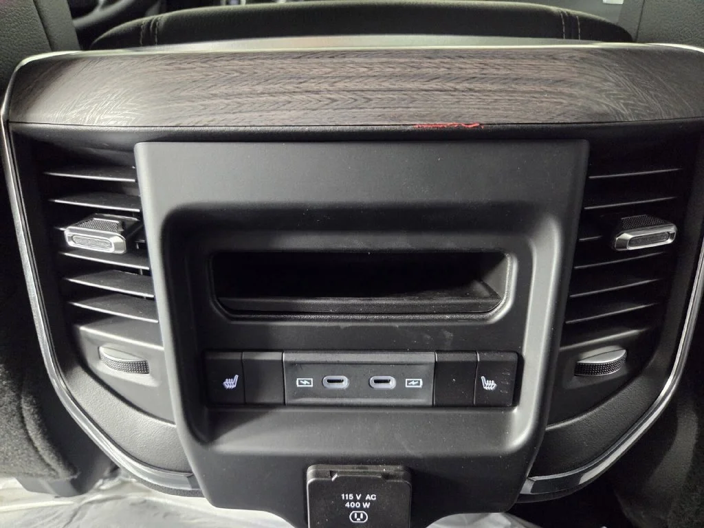 New 2026 Ceramic Gray Clear-Coat Exterior Paint RAM Laramie image 18