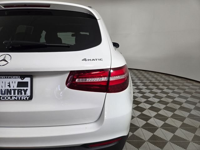 Used 2019 White Mercedes-Benz GLC 300 image 10