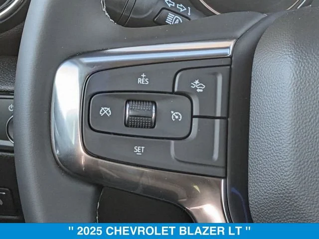 2025 Chevrolet Blazer 3LT - Photo 19