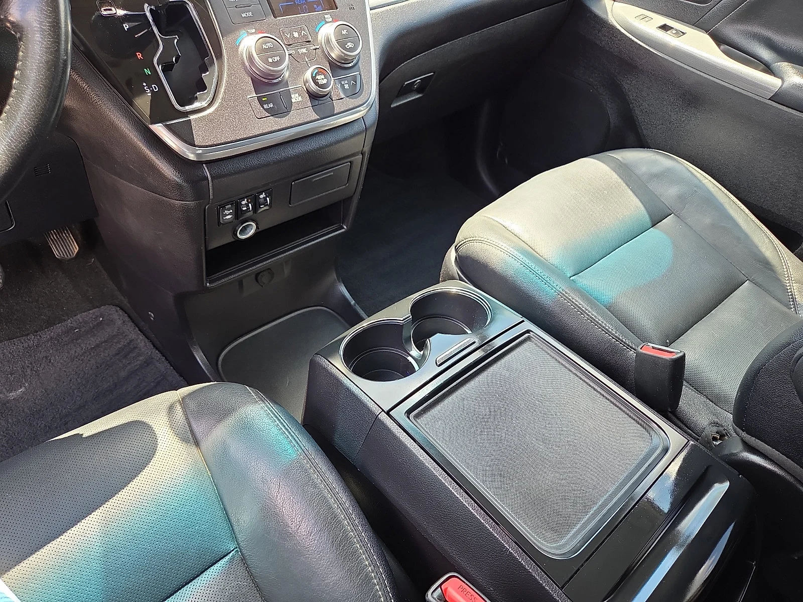 Used 2016 Silver Sky Metallic Toyota SE image 25