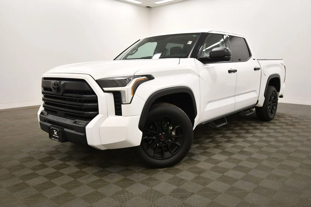 Used 2023 Toyota Tundra SR5 with VIN 5TFLA5DB1PX077111 for sale in Rochester, Minnesota