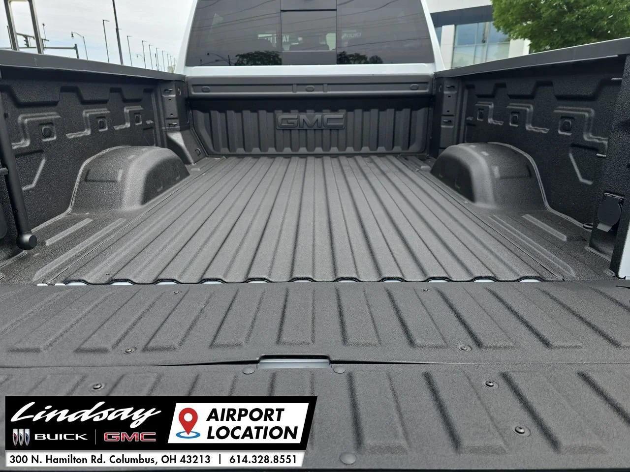 New 2026 Glacier White Tricoat GMC Denali image 28