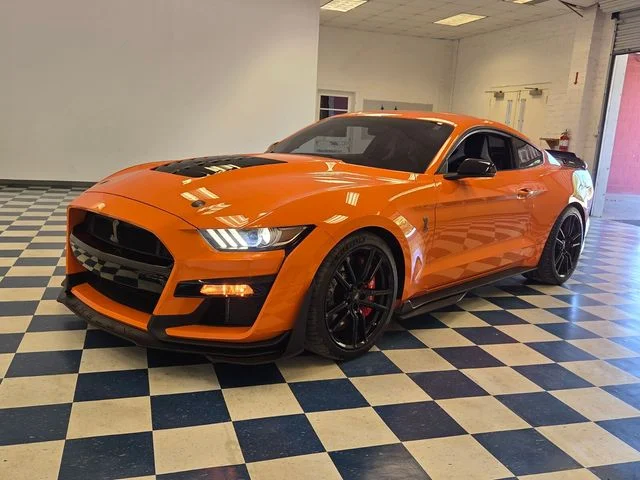 Used 2021 Orange Ford Shelby GT500 image 3