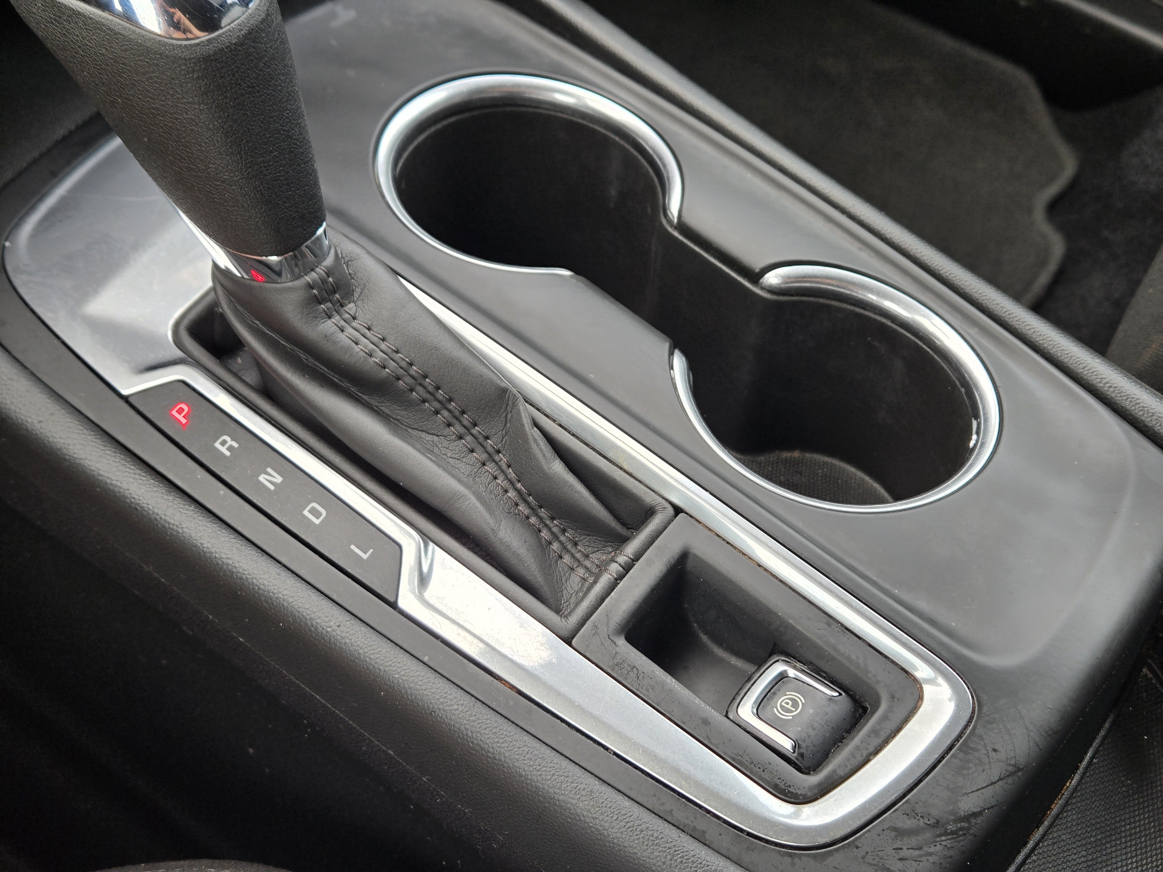 Used 2021 Silver Ice Metallic Chevrolet LS image 28