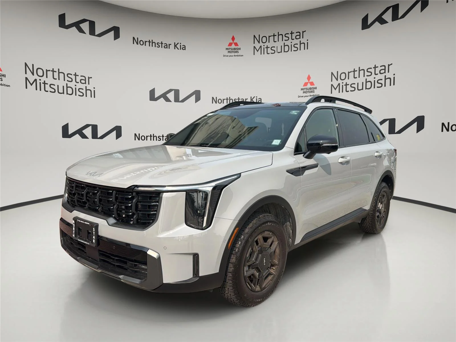 Used 2024 Wolf Gray Kia X-Pro SX Prestige image 1