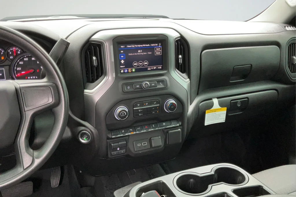 2025 Chevrolet Silverado 2500HD Custom - Photo 16