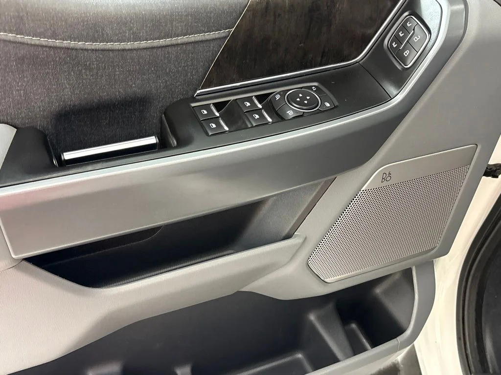 Used 2021 Black Ford Lariat image 27
