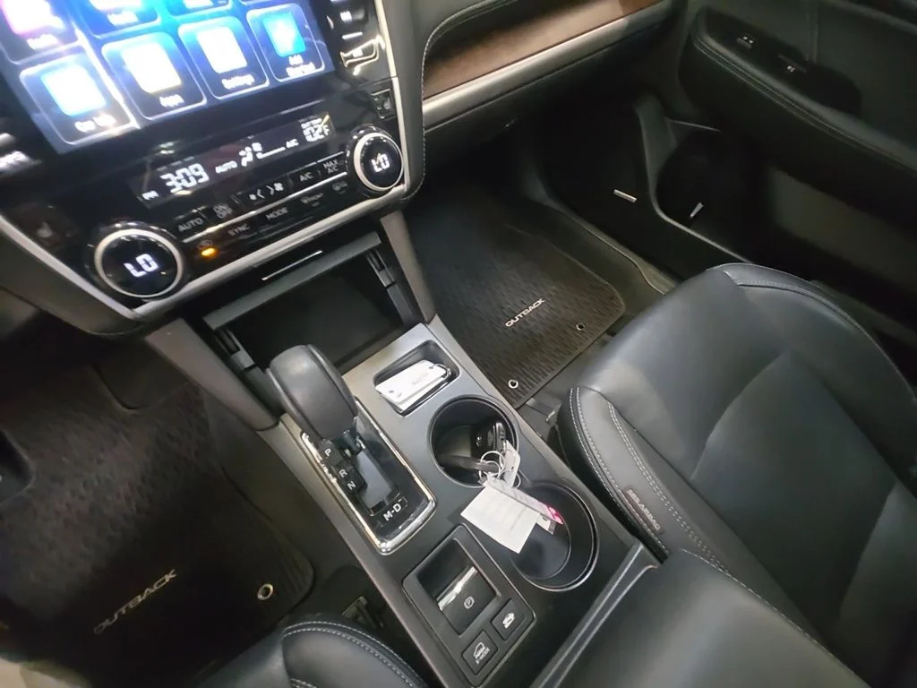Used 2018 Gray Subaru 2.5i image 18