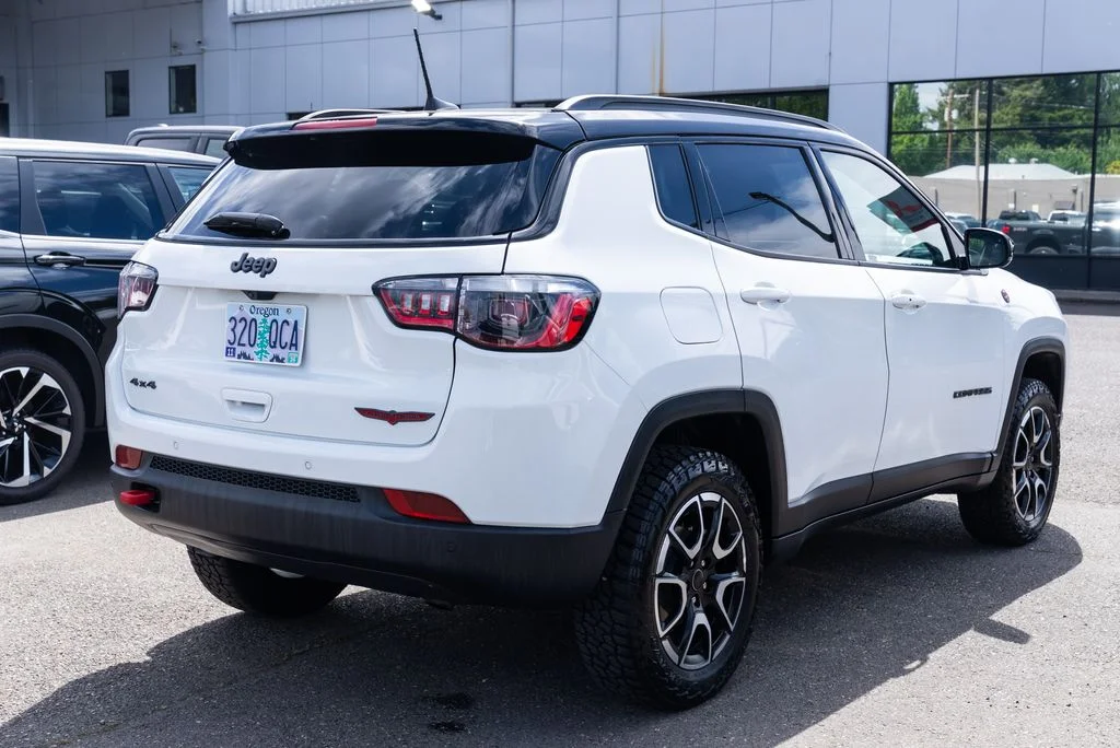 Used 2025 White Jeep Trailhawk image 6