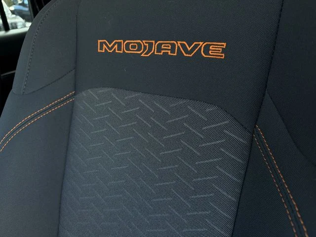 Used 2020 Black Jeep Mojave image 22