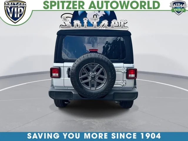 Used 2024 Silver Jeep Sport S image 8