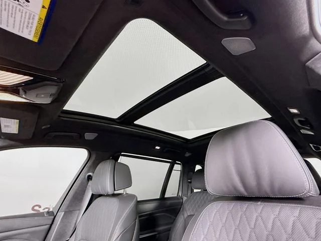 Used 2024 Gray BMW ALPINA XB7 image 23