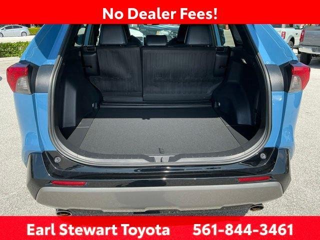 Certified Used 2022 CAVALRY BLUE W/BLK Toyota  image 13