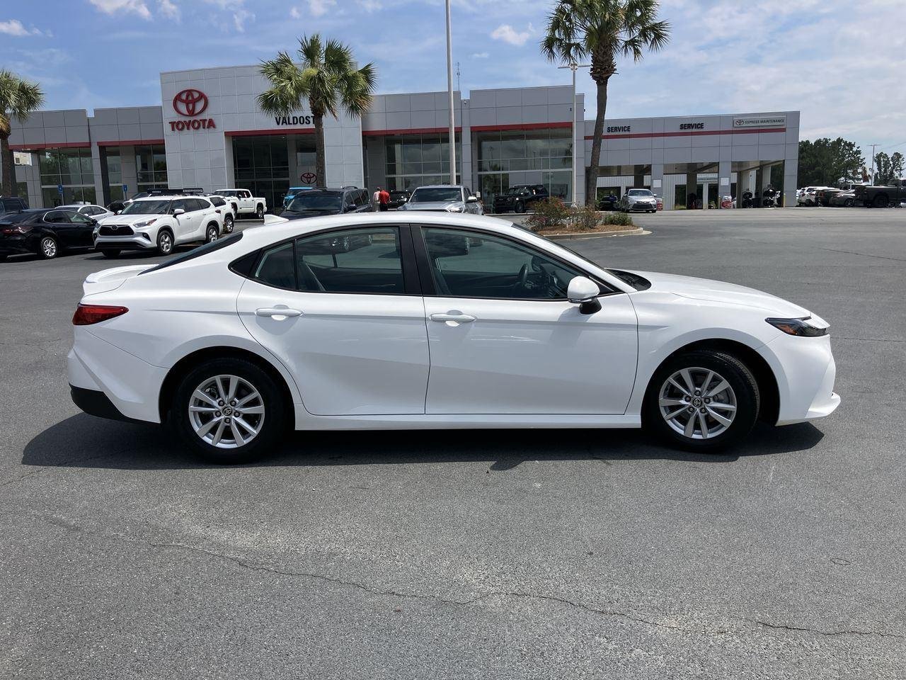 Used 2026 Ice Cap Toyota LE image 6