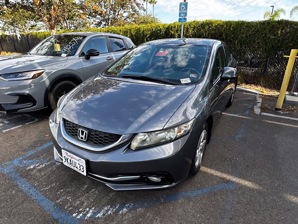 Used 2013  Honda LX image 22