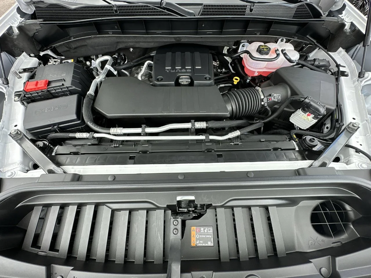 New 2026 Summit White GMC Pro image 12