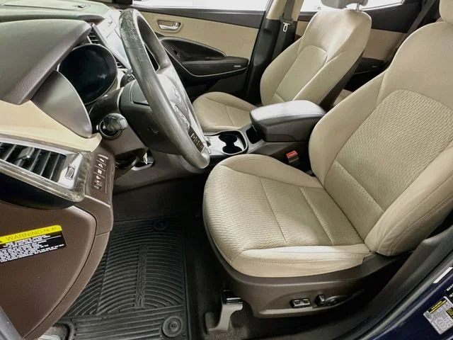 Pre-Owned 2017 Hyundai Santa Fe Sport 2.4 Base