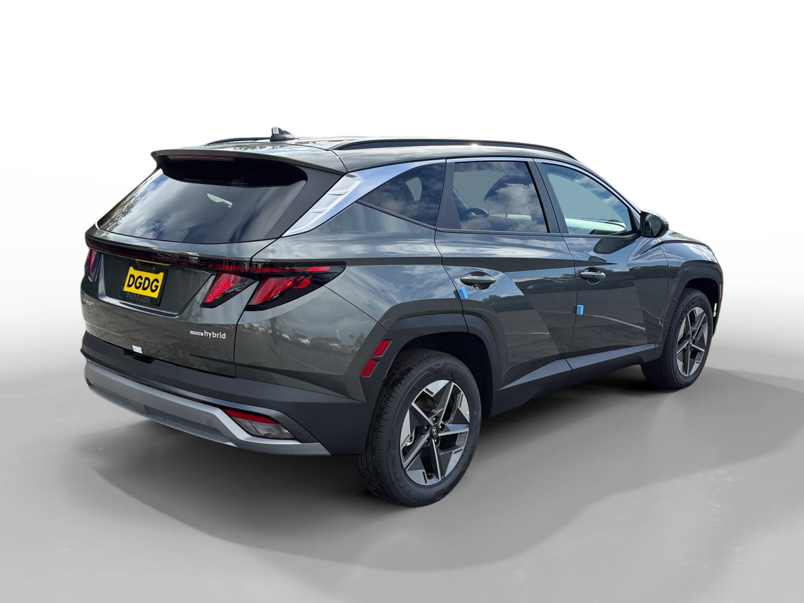 New 2026 Amazon Gray Hyundai SEL AWD image 5