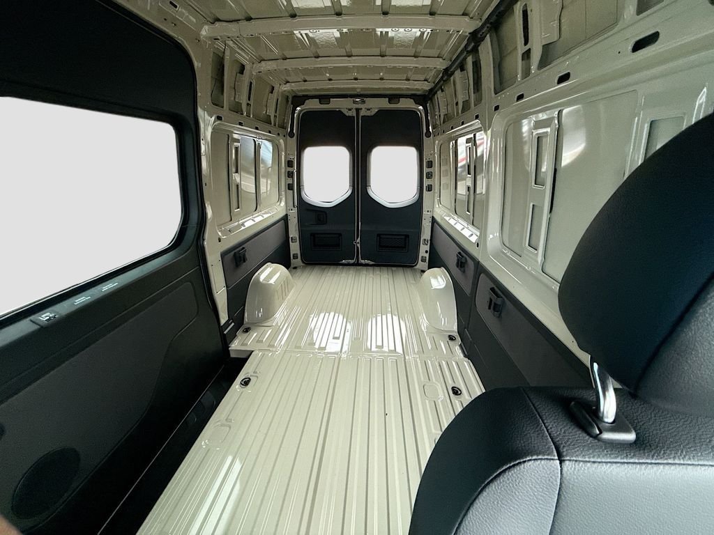 New 2026 Pebble Grey Mercedes-Benz Cargo 144 WB image 20
