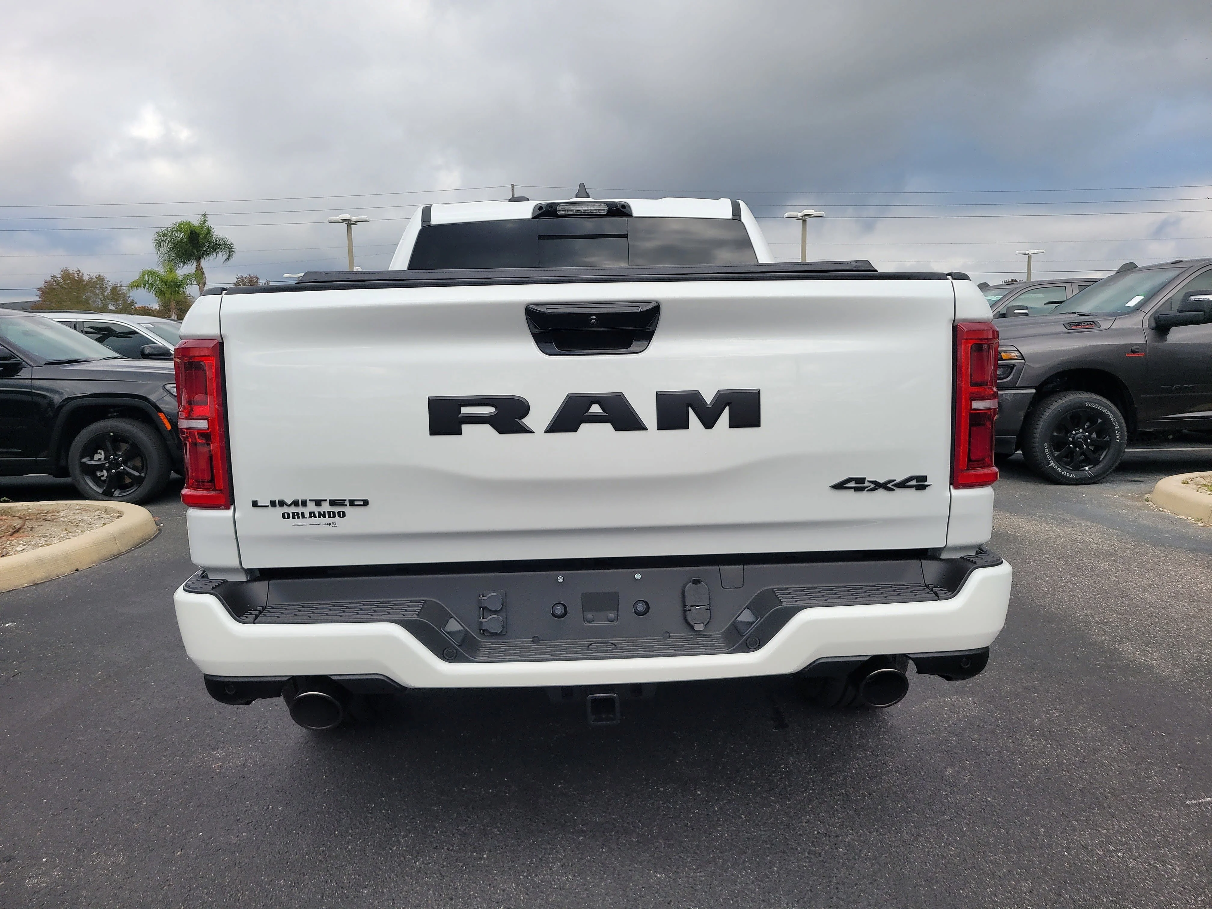 New 2026 Ivory White Tri-Coat Pearlcoat Ram Limited image 7