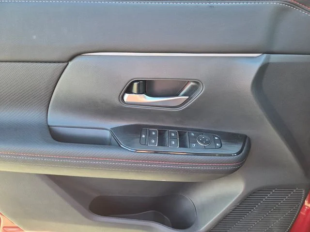 2026 Nissan KICKS SR AWD - Photo 18