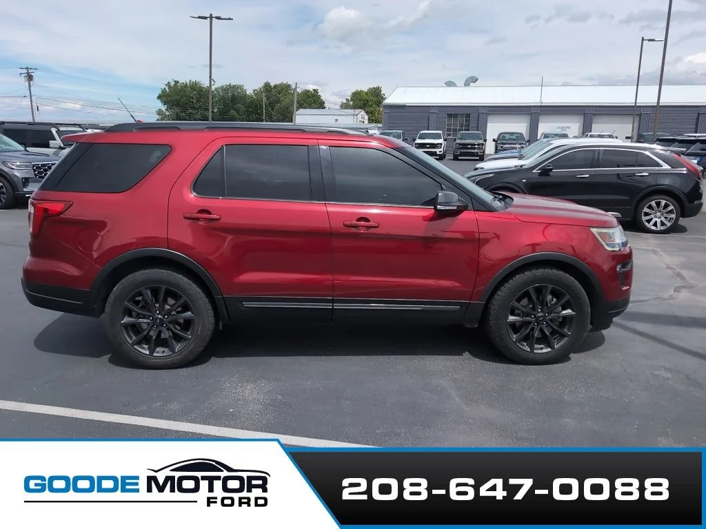 Used 2019 Ruby Red Metallic Ford XLT image 6