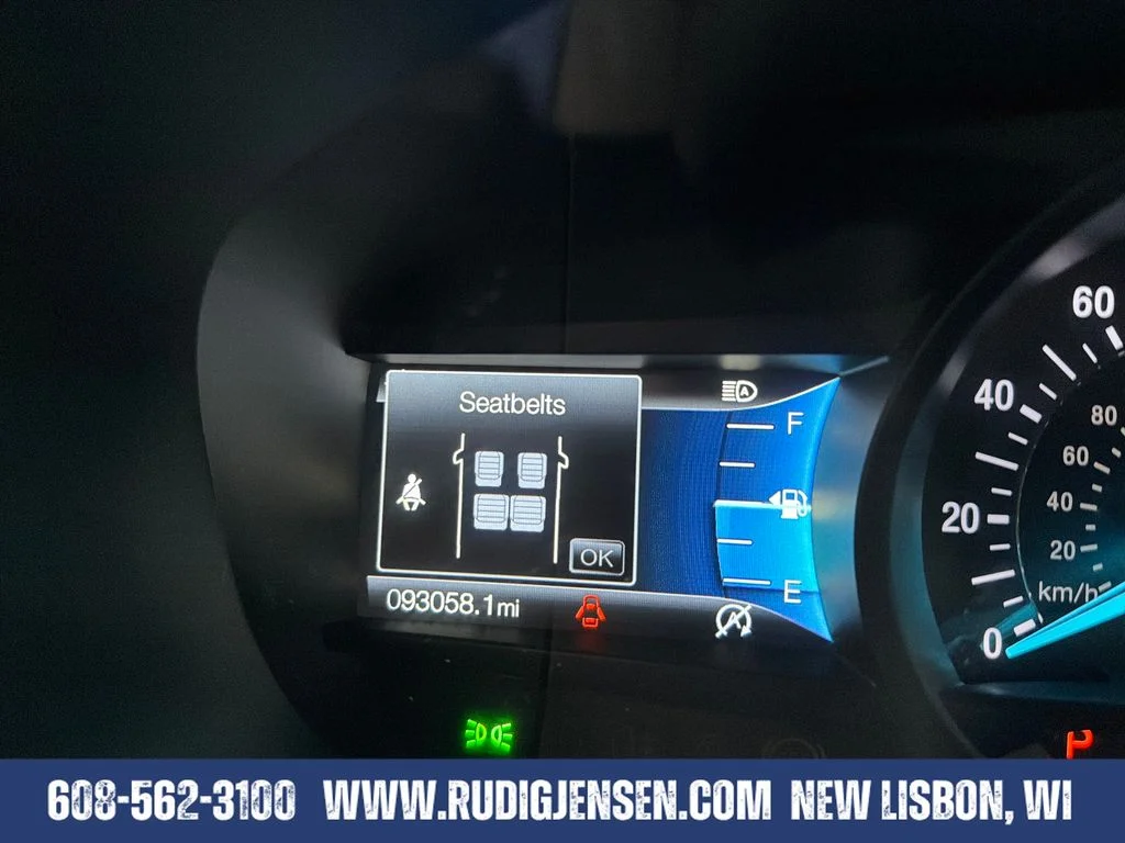 Used 2022 Silver Ford SEL image 16