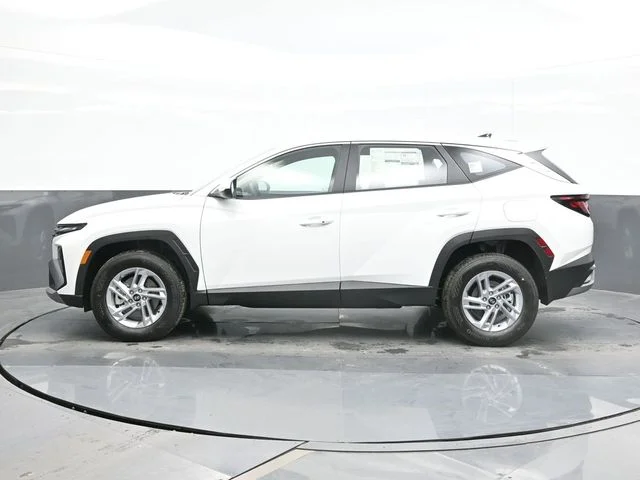 Certified Used 2026 White Hyundai SE image 4