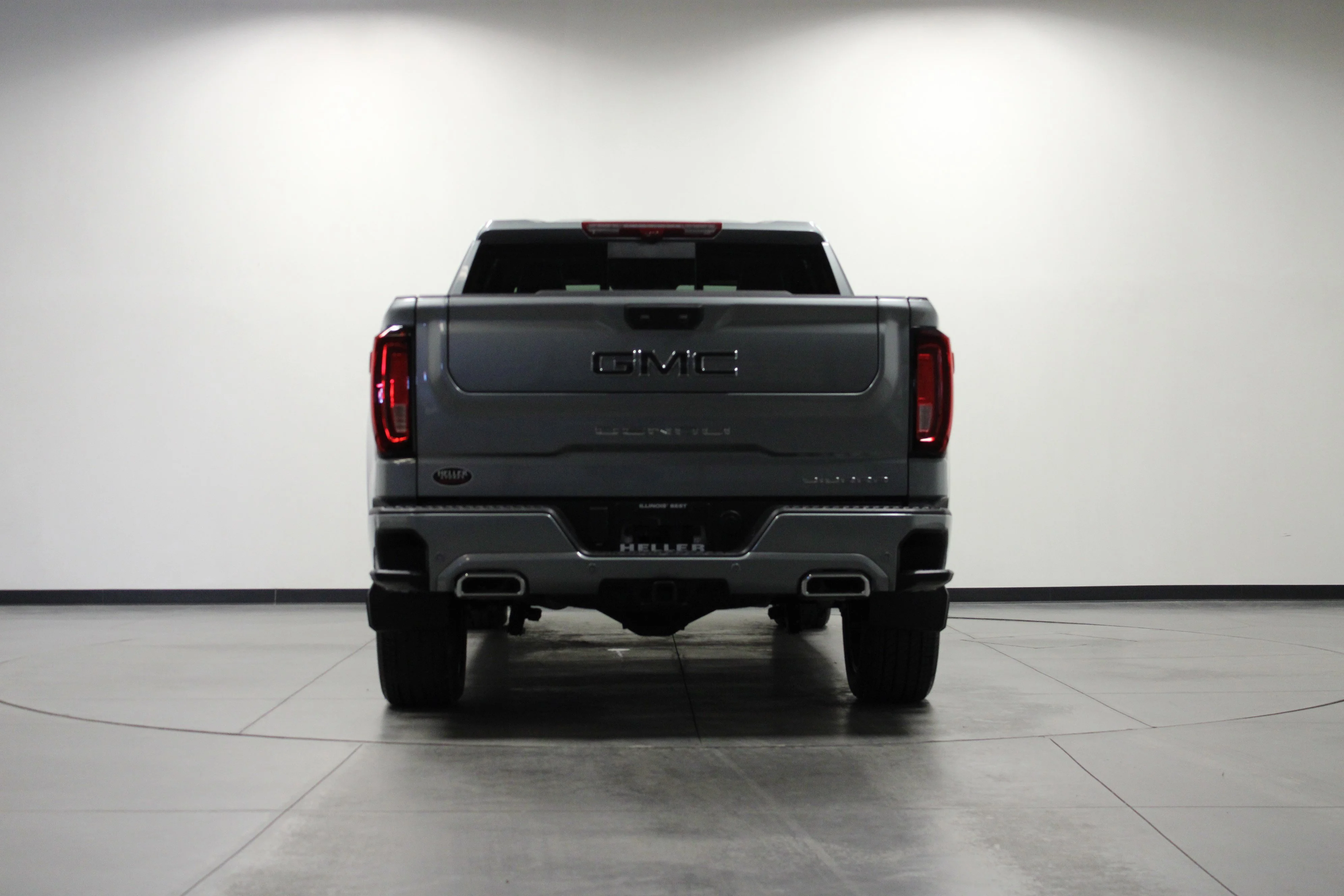 New 2026 Sterling Metallic GMC Denali Ultimate image 5