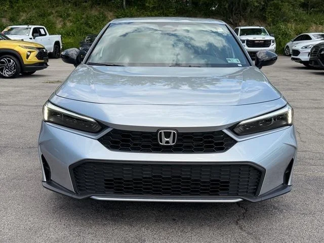 Used 2025  Honda Sport image 10