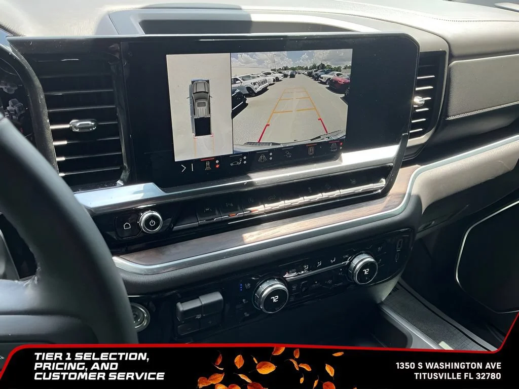 Used 2025 Titanium Rush Metallic GMC SLT image 32