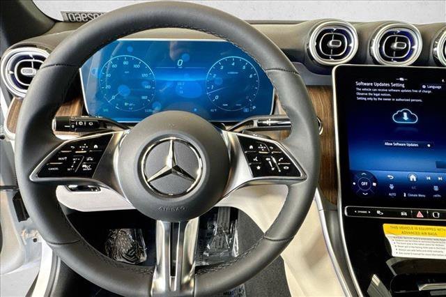 New 2026 Polar White Mercedes-Benz GLC 300 image 41