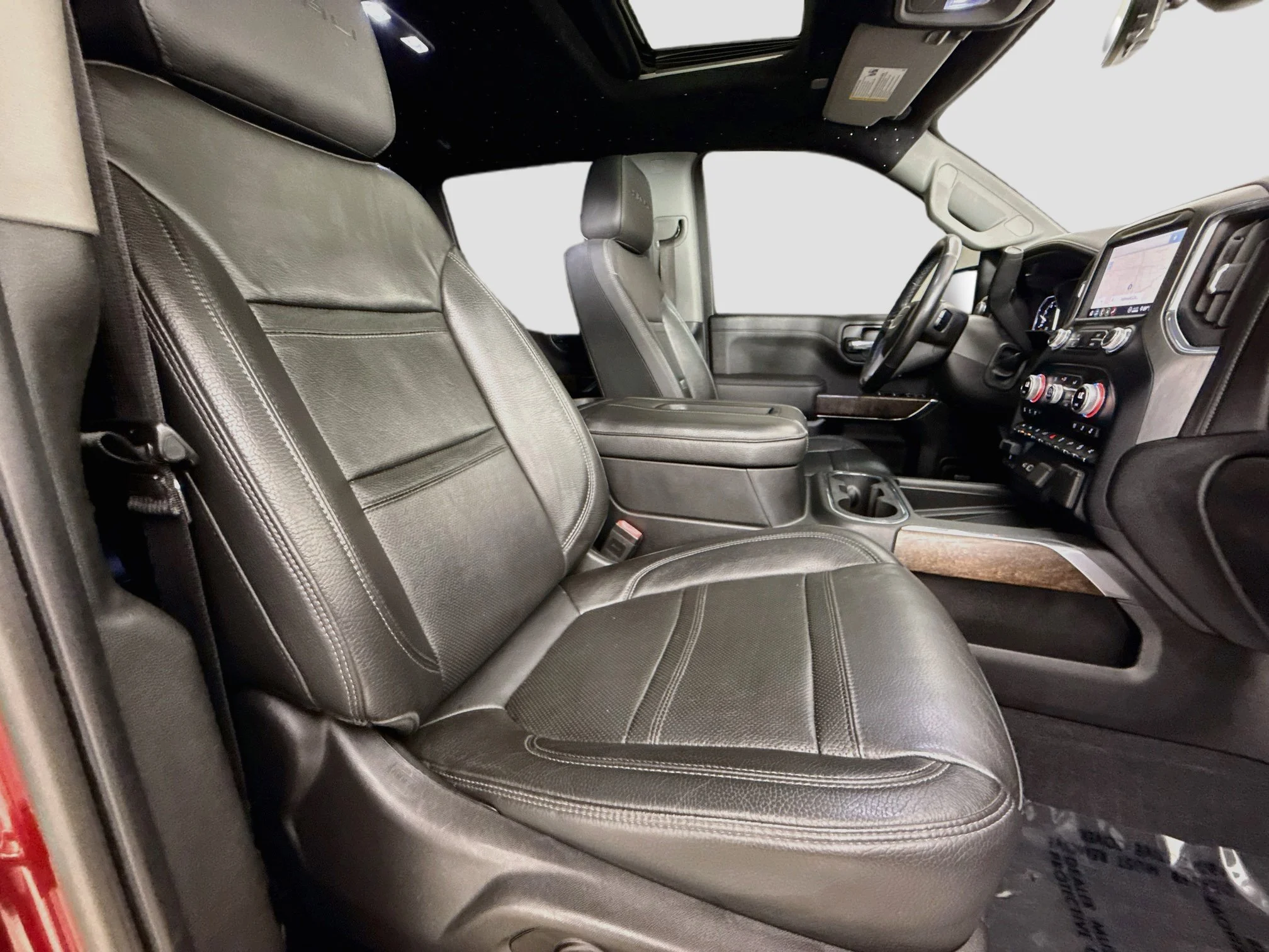 Used 2020 RED QUARTZ TINTCOAT GMC Denali image 31