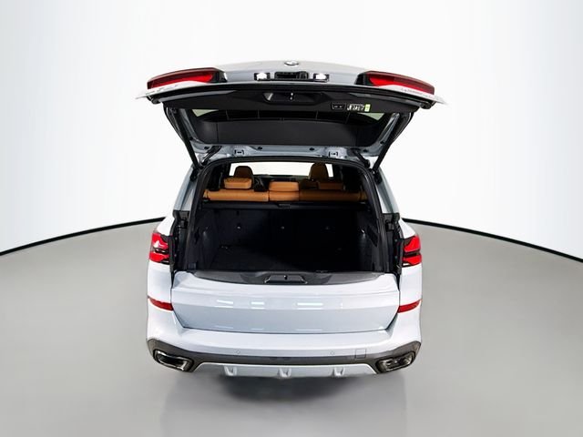 New 2026 Brooklyn Grey Metallic BMW xDrive40i image 26