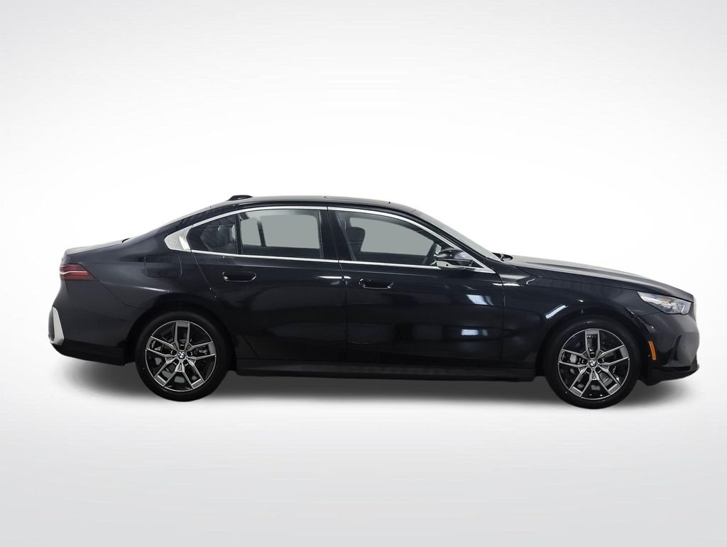 2026 BMW 5 Series 530i - Photo 6