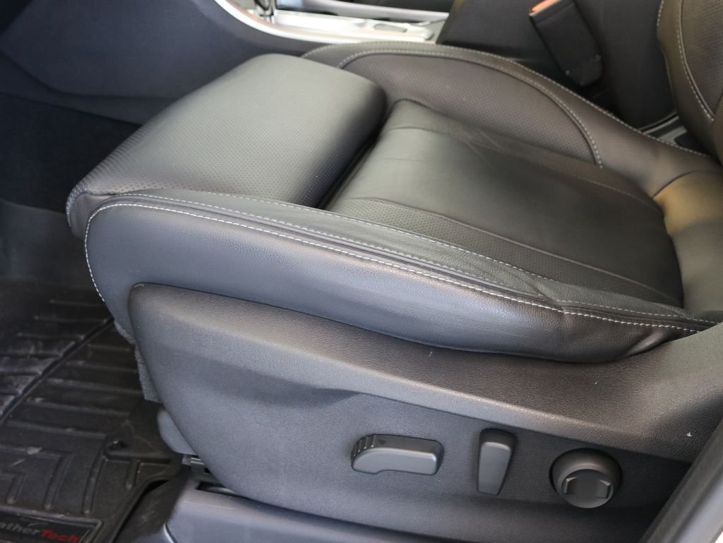 Used 2020 White Subaru Limited image 26