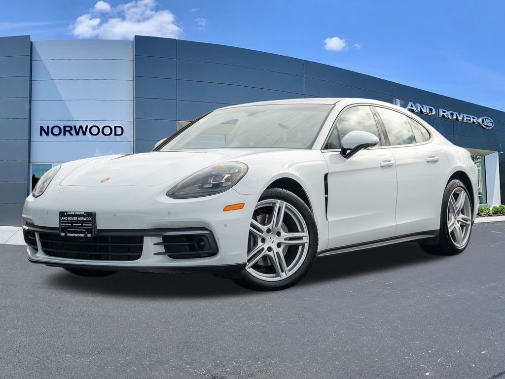 2018 Porsche Panamera Base