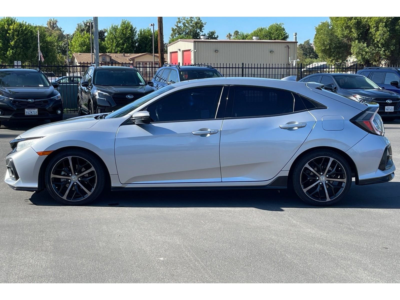 Used 2020 Lunar Silver Metallic Honda Sport Touring image 2
