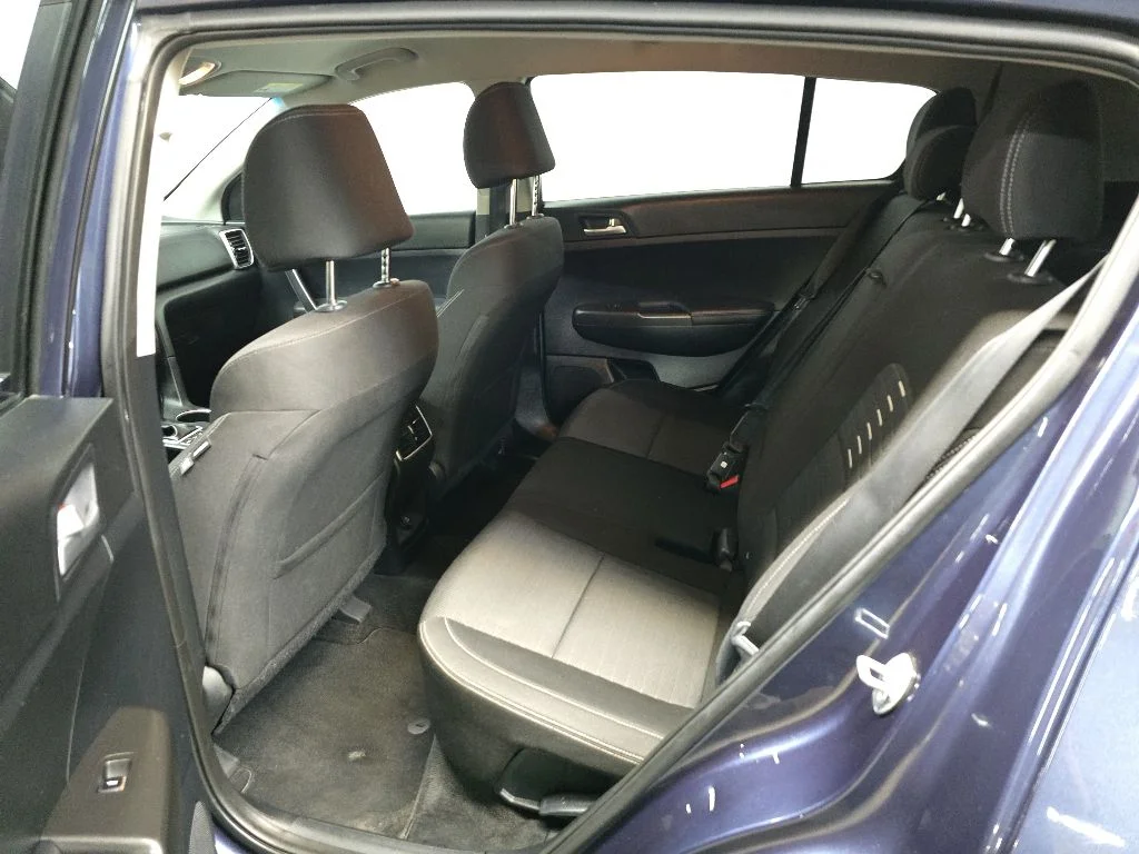 Used 2020 Pacific Blue Kia LX image 30