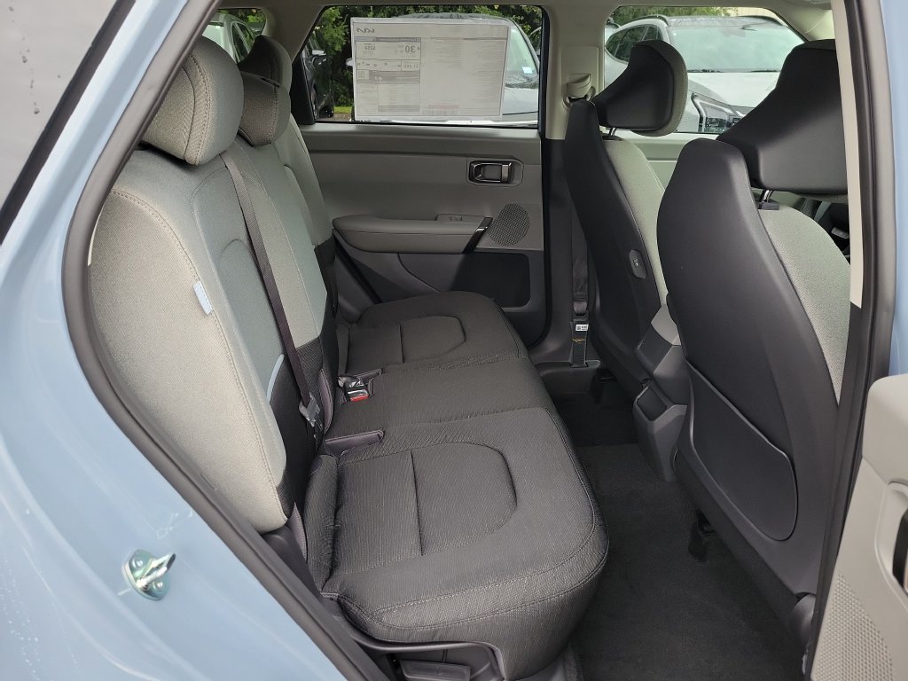 New 2027 Pale Gray Kia S image 10
