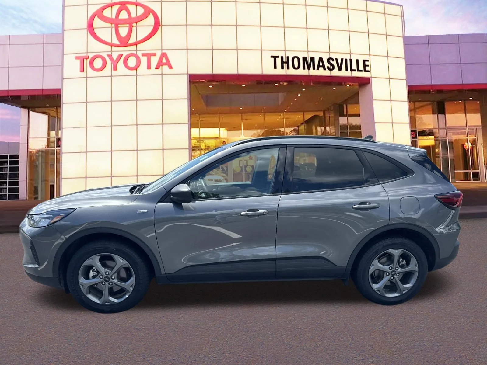 Used 2025 Gray Metallic Ford ST-Line image 8
